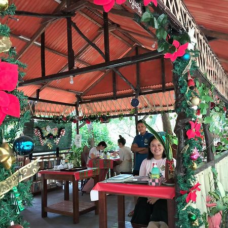 Ennas Place Coron Luaran gambar
