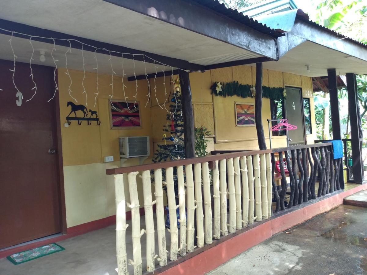 Ennas Place Coron Luaran gambar